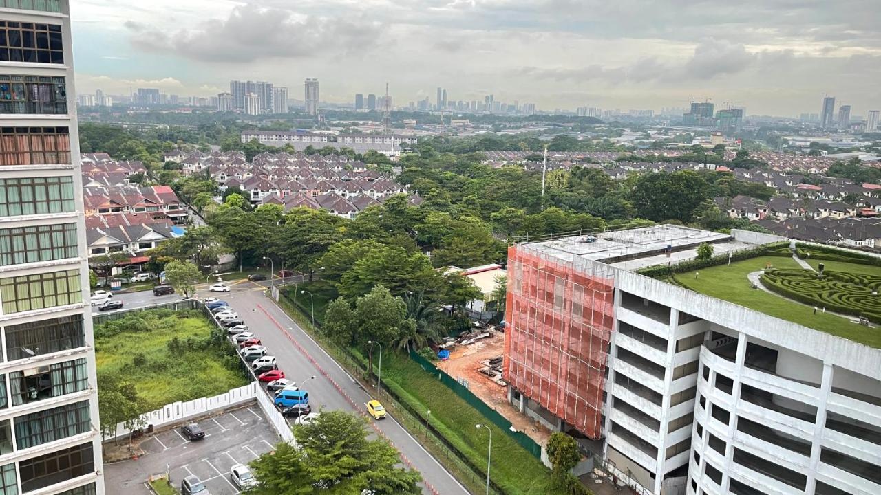 Palazio Serviced Apartment In Mount Austin Near Aeon Ikea Toppen Hsi Johor Bahru Exterior foto