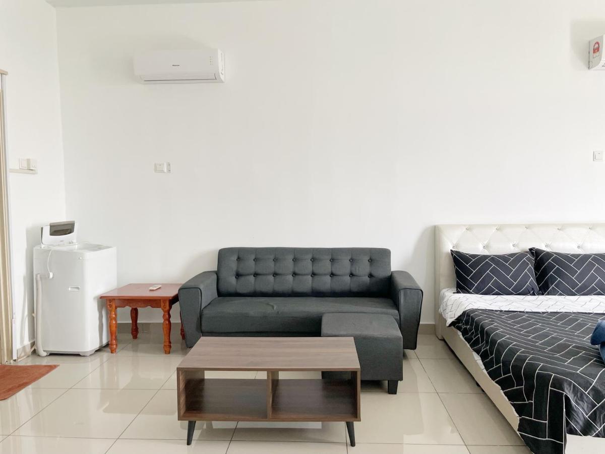 Palazio Serviced Apartment In Mount Austin Near Aeon Ikea Toppen Hsi Johor Bahru Exterior foto
