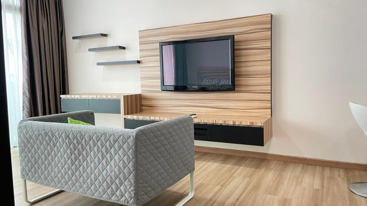 Palazio Serviced Apartment In Mount Austin Near Aeon Ikea Toppen Hsi Johor Bahru Exterior foto