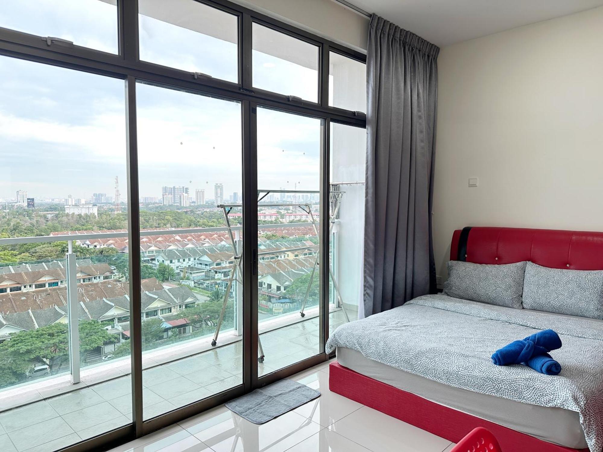 Palazio Serviced Apartment In Mount Austin Near Aeon Ikea Toppen Hsi Johor Bahru Exterior foto